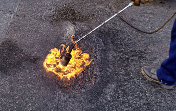 Welton Le Wold flat roofing repairs